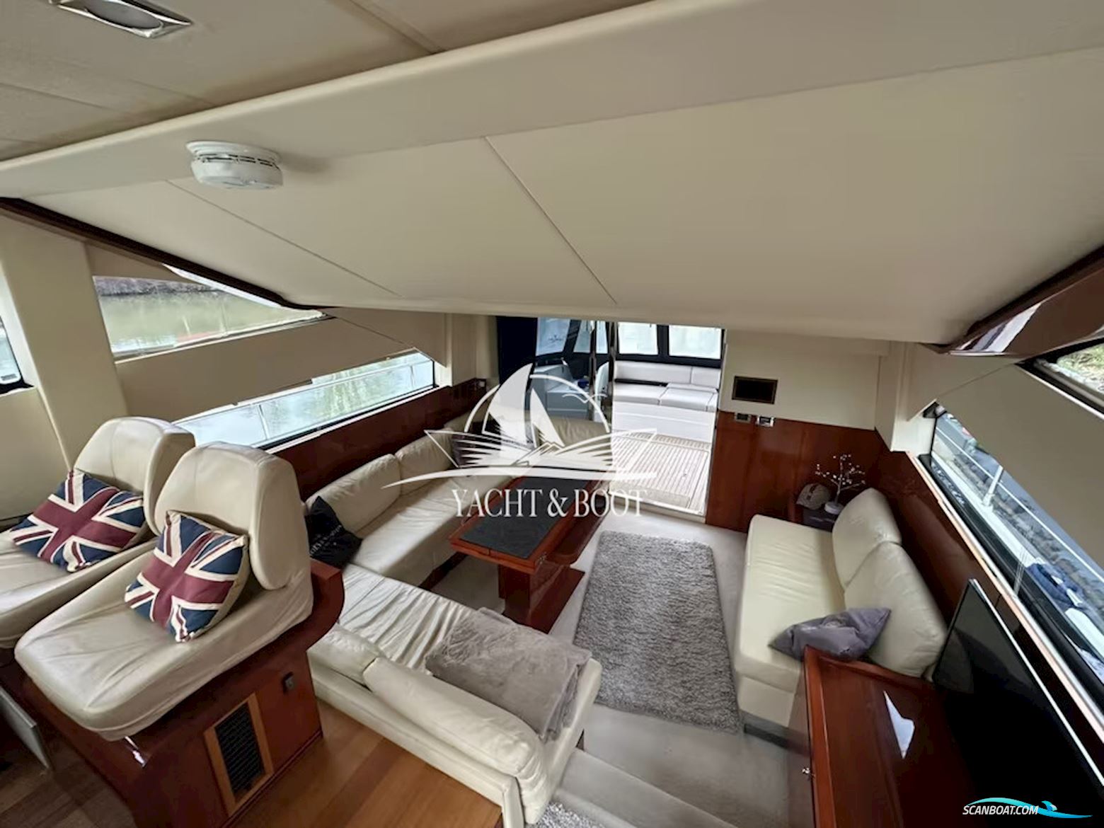 Fairline Phantom 48