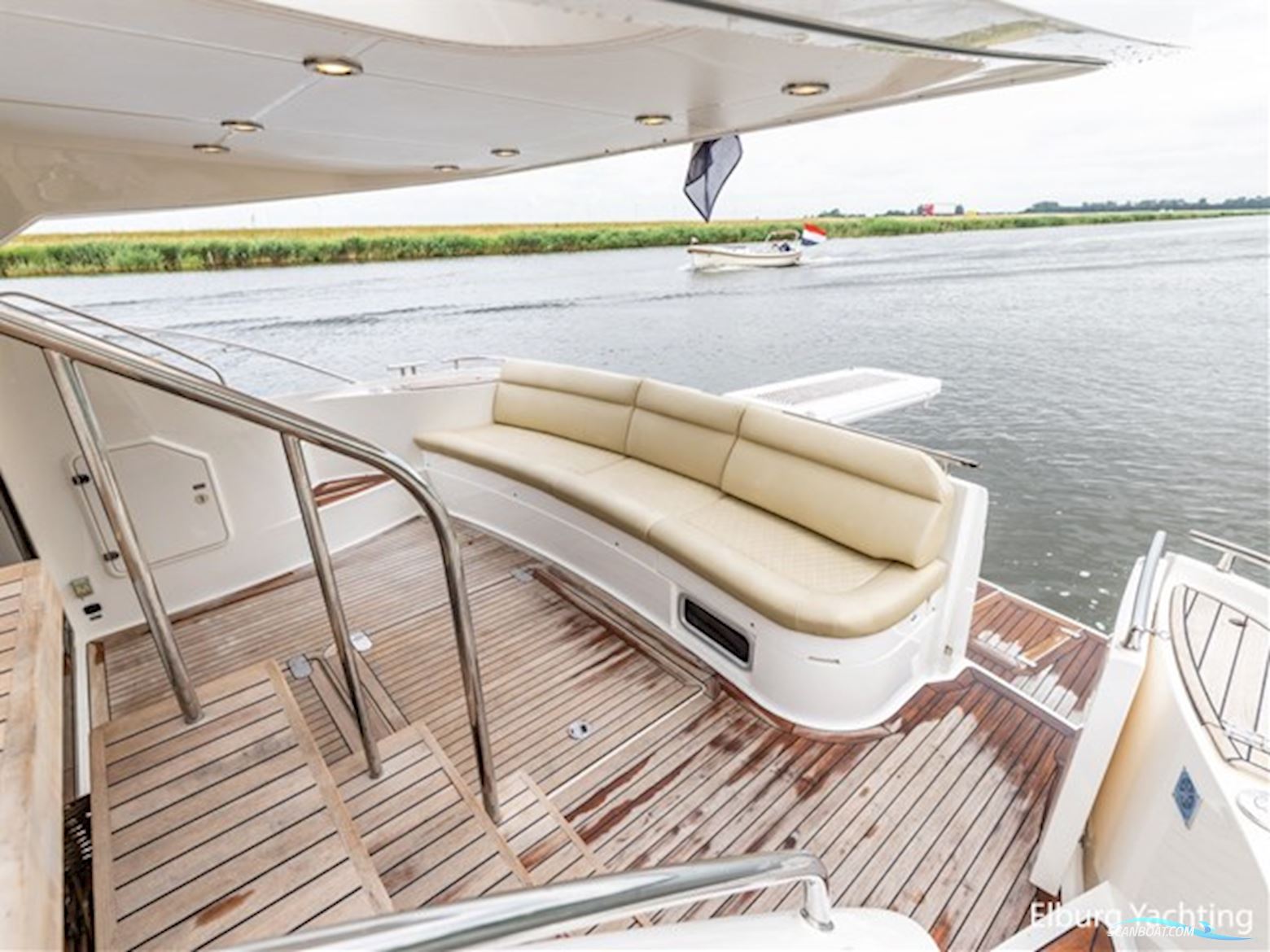 Fairline Phantom 50 - Flybridge 
