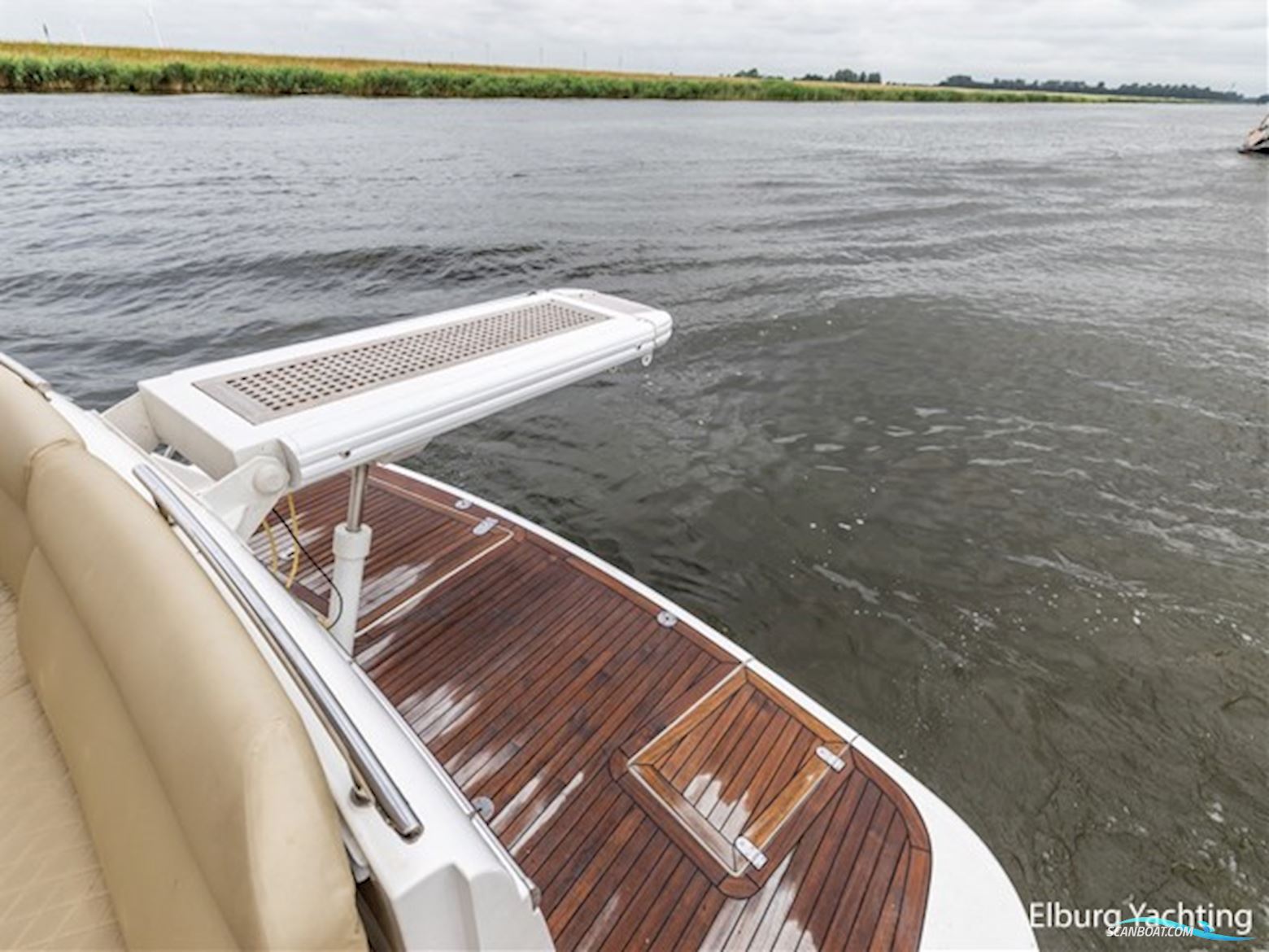 Fairline Phantom 50 - Flybridge 