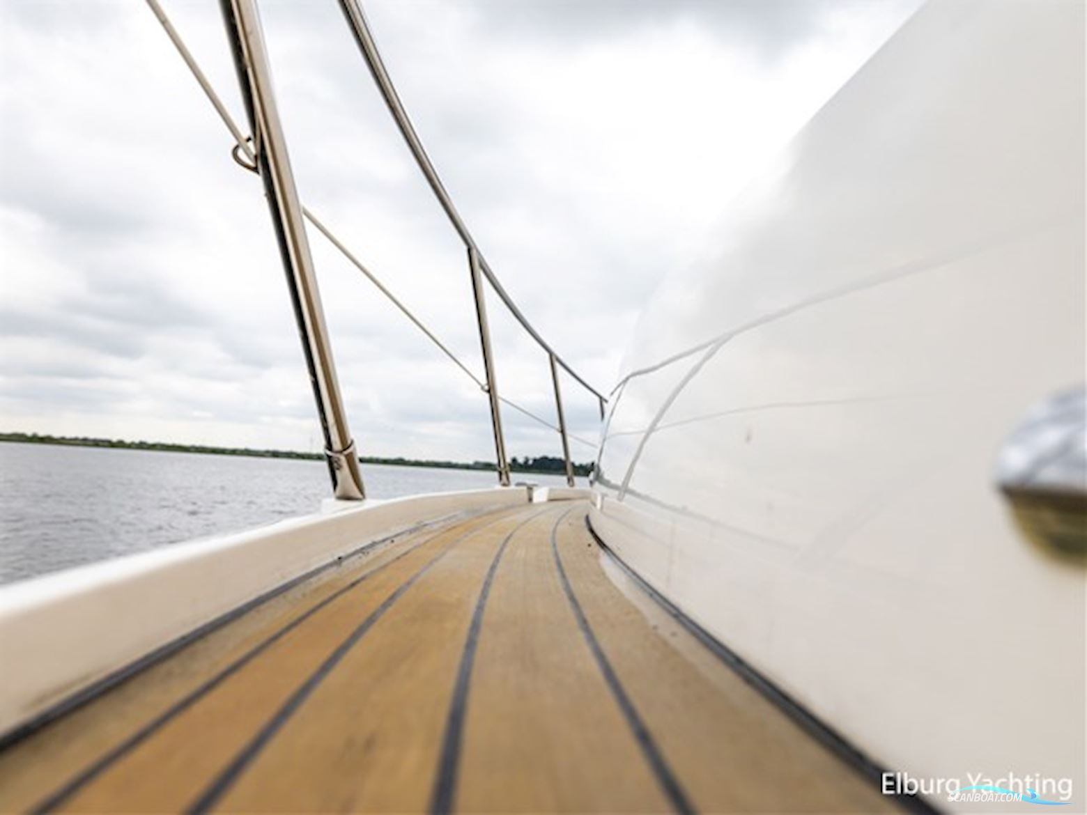 Fairline Phantom 50 - Flybridge 