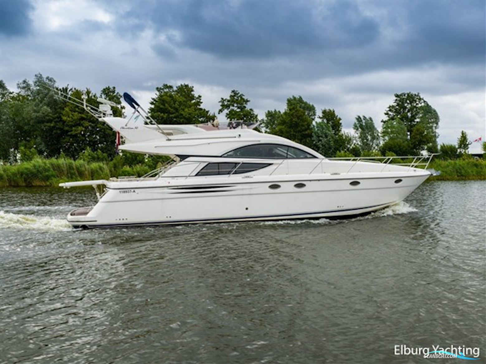 Fairline Phantom 50 - Flybridge 
