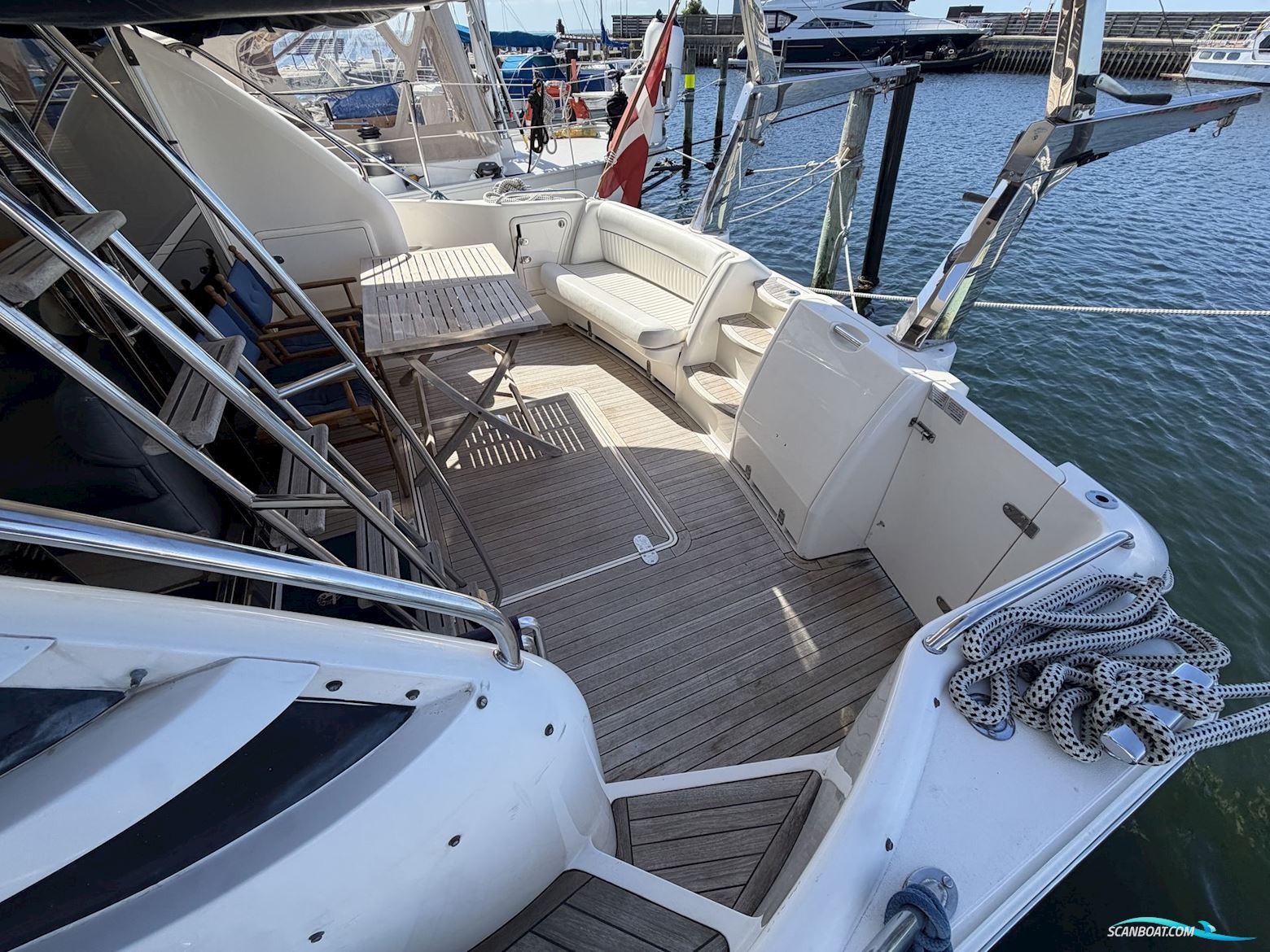 Fairline Squadron 43