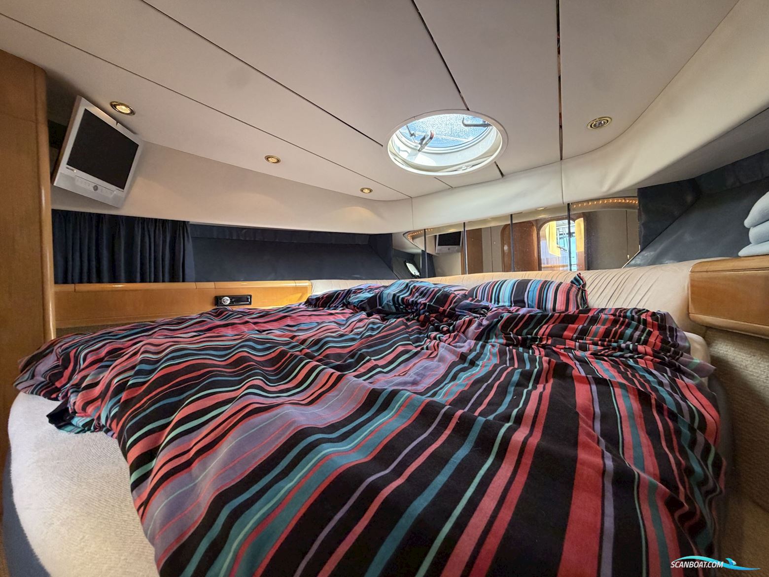 Fairline Squadron 43