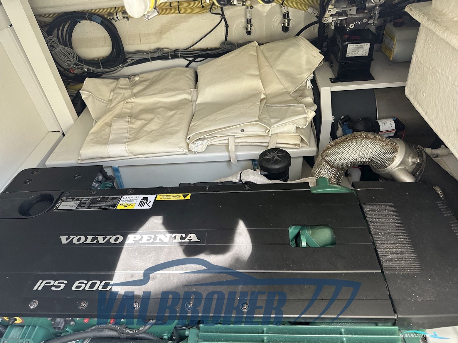 Fairline SQUADRON 48
