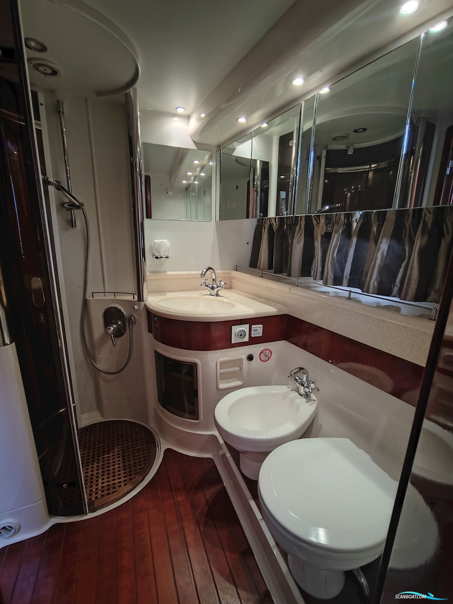 Fairline Squadron 50