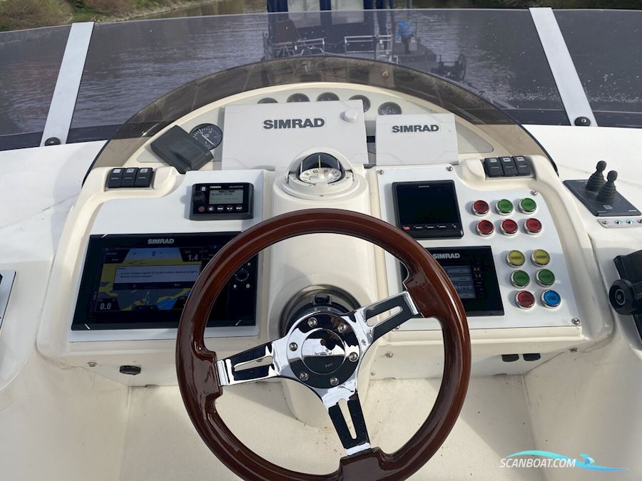 Fairline Squadron 50