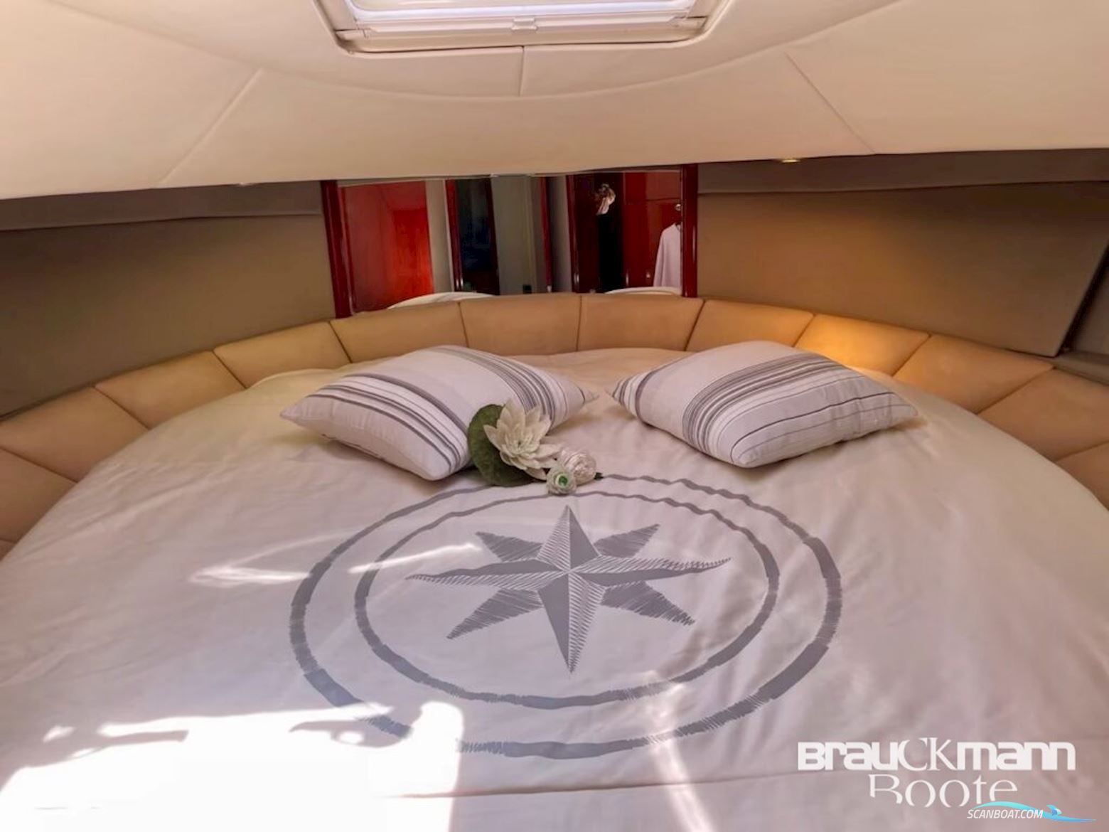 Fairline Squadron 52