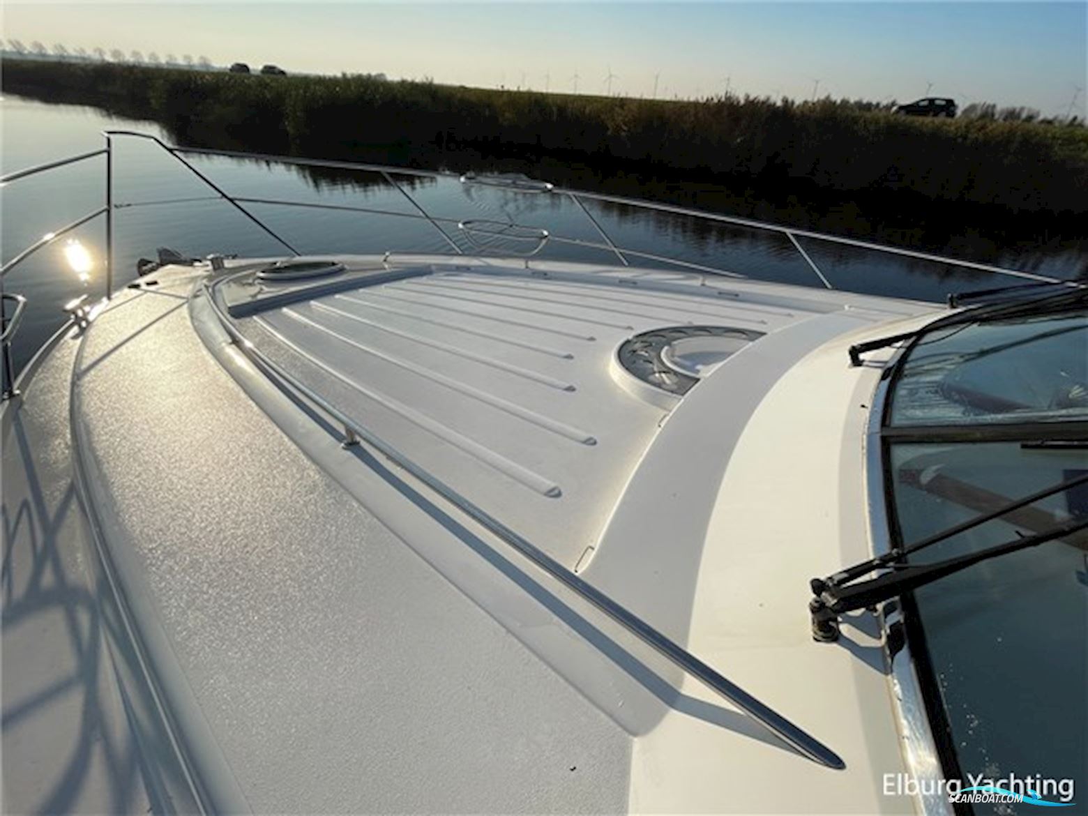 Fairline Squadron 55 