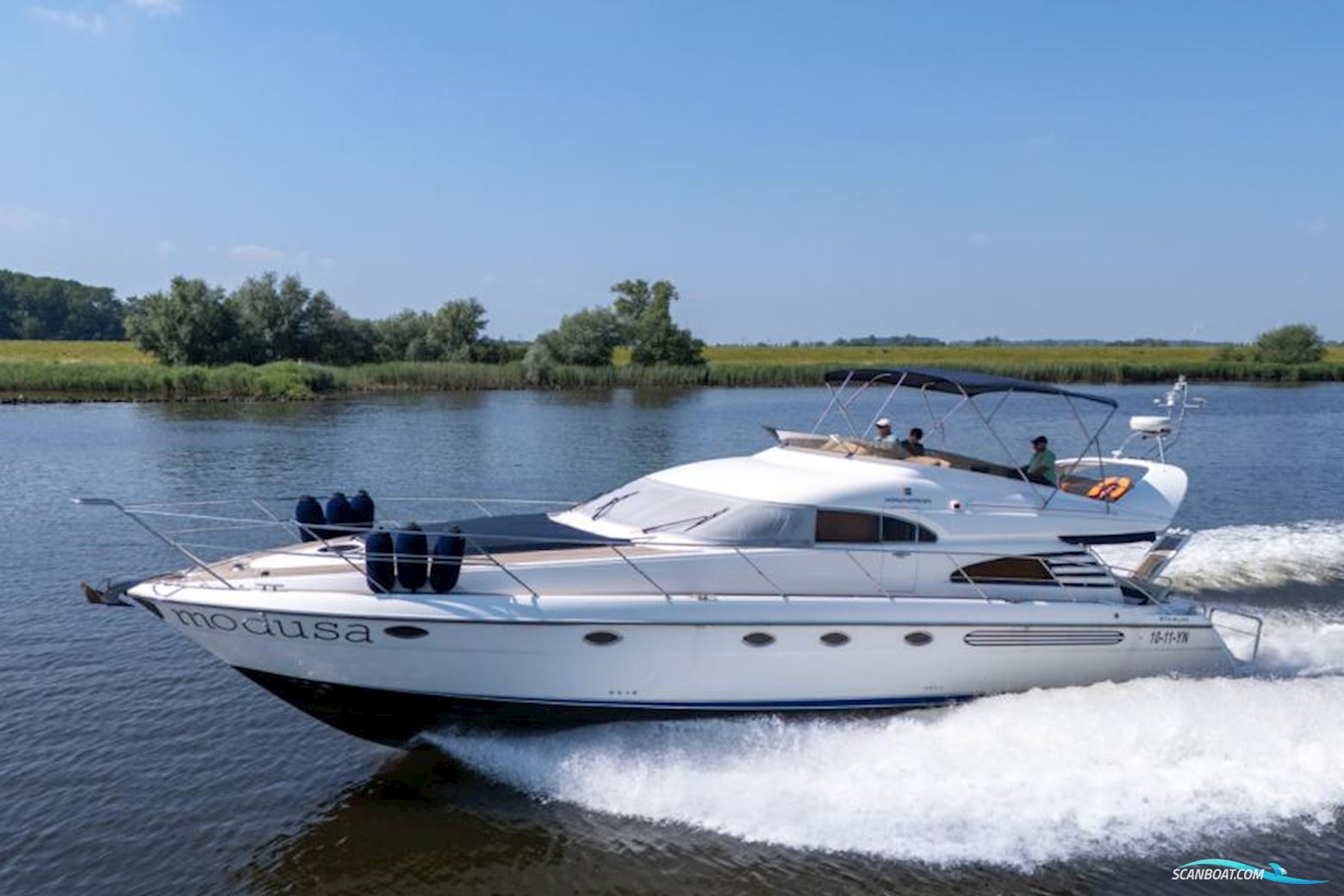 Fairline Squadron 55 Motorbåd 2001, med Caterpillar 669 pk. motor, Holland