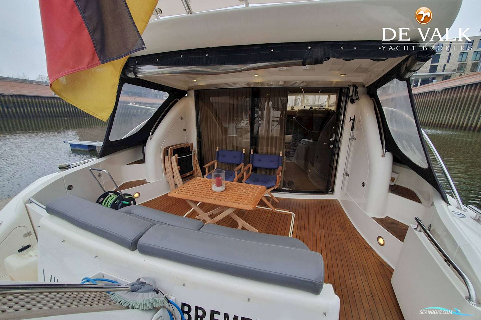 Fairline Squadron 55