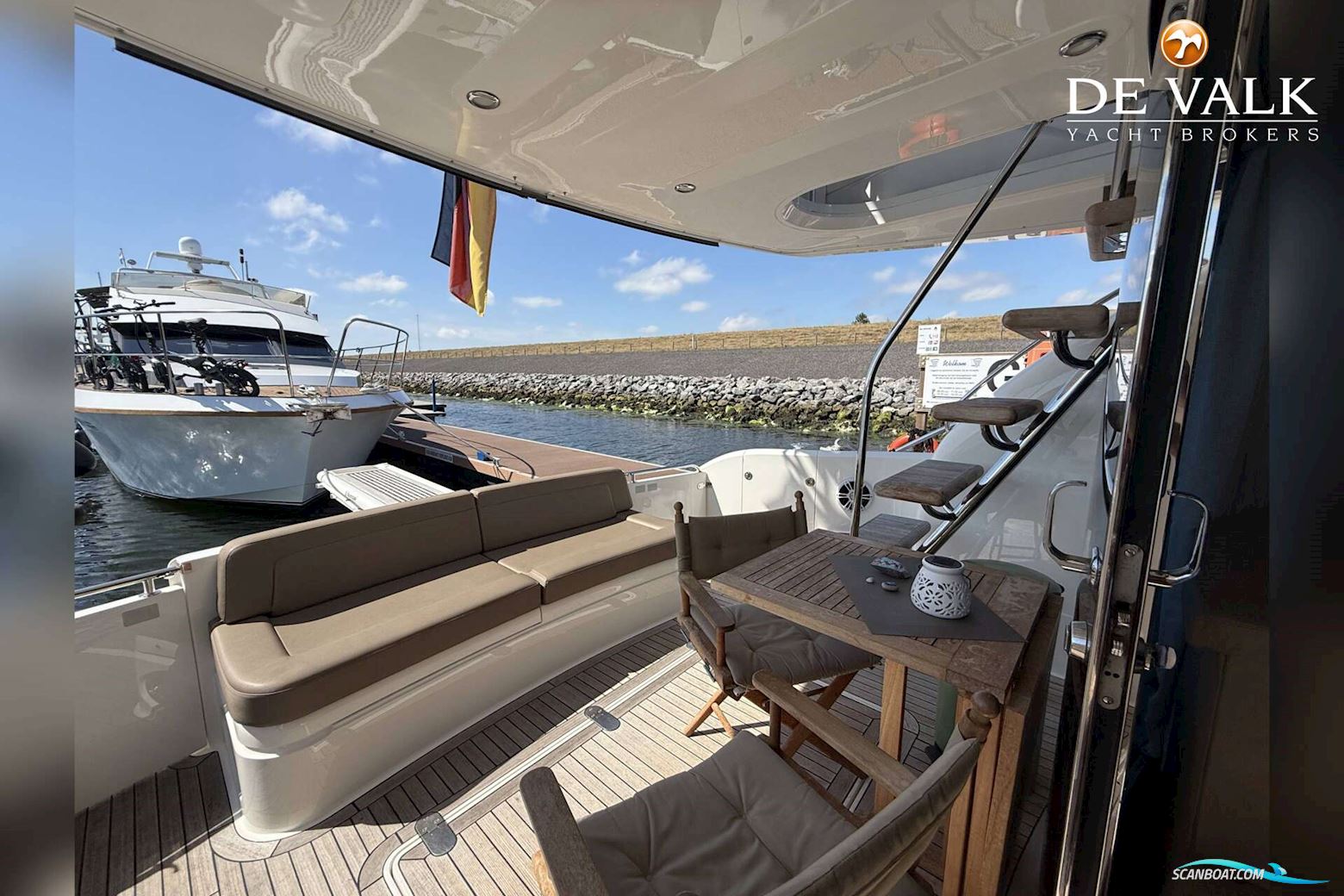 Fairline Squadron 55