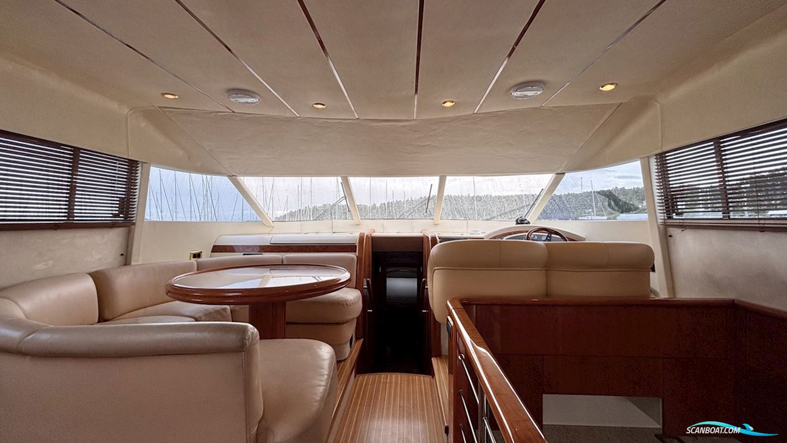 Fairline Squadron 55