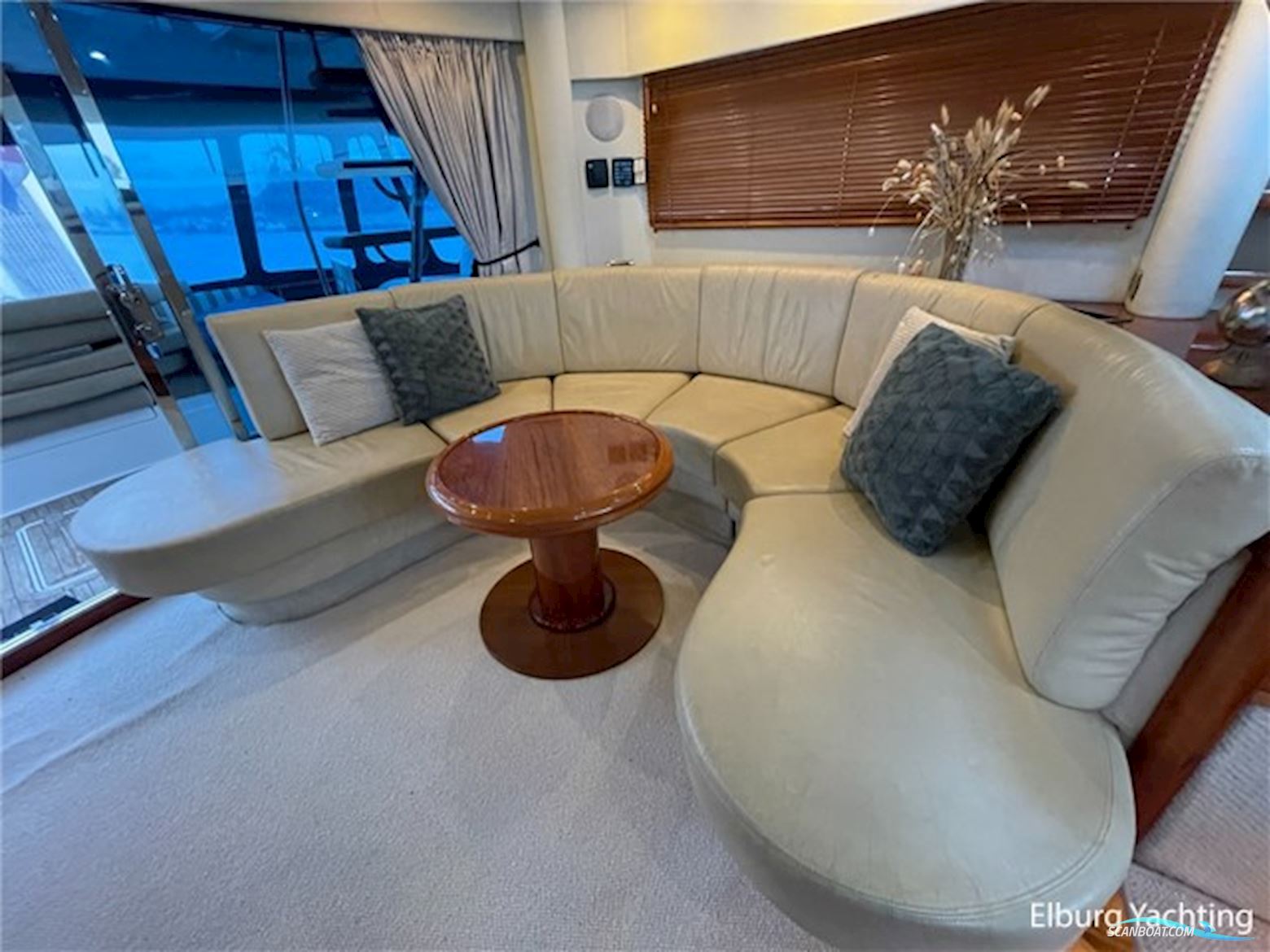 Fairline Squadron 55