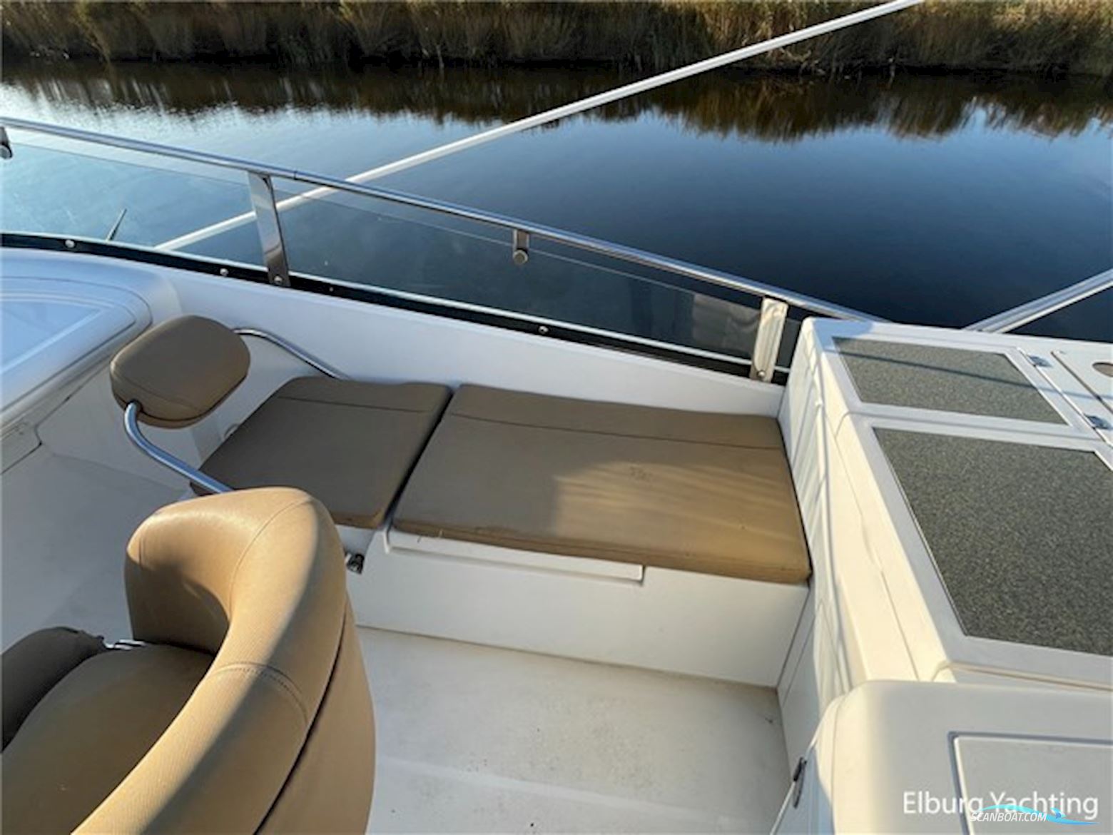 Fairline Squadron 55