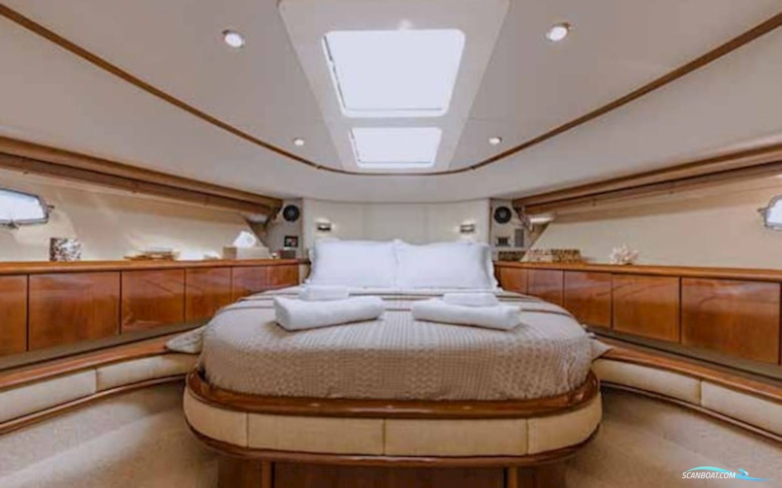 Fairline Squadron 58