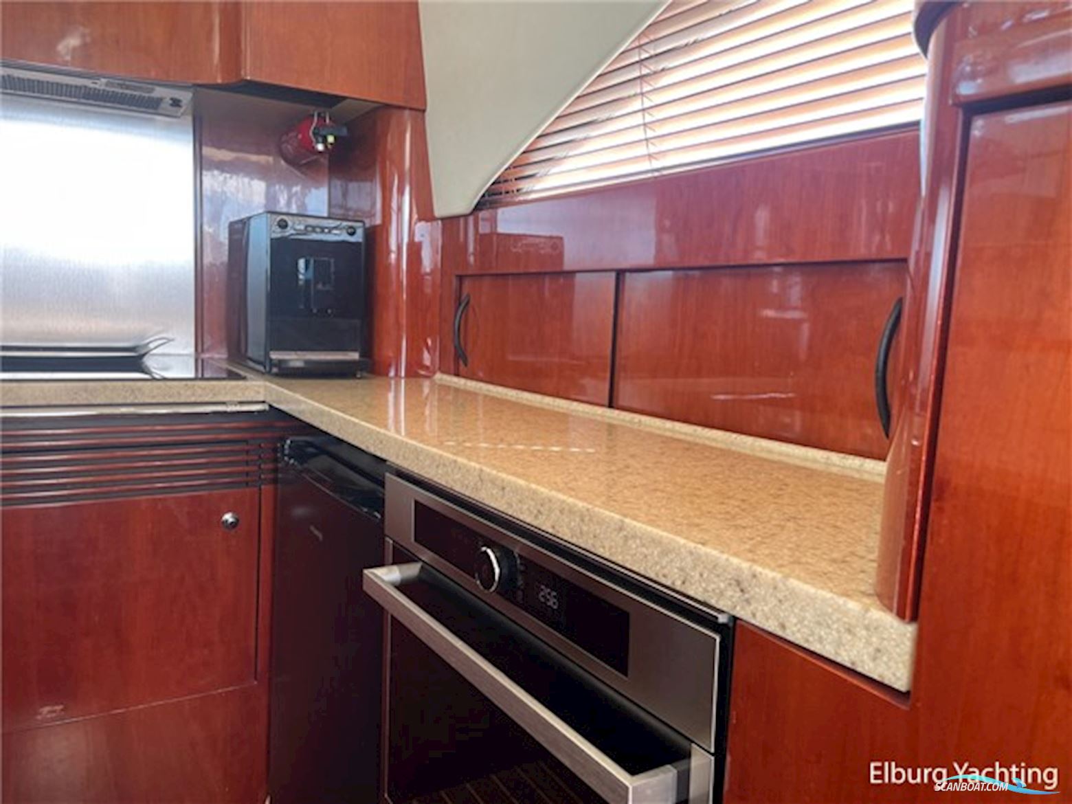 Fairline Squadron 58