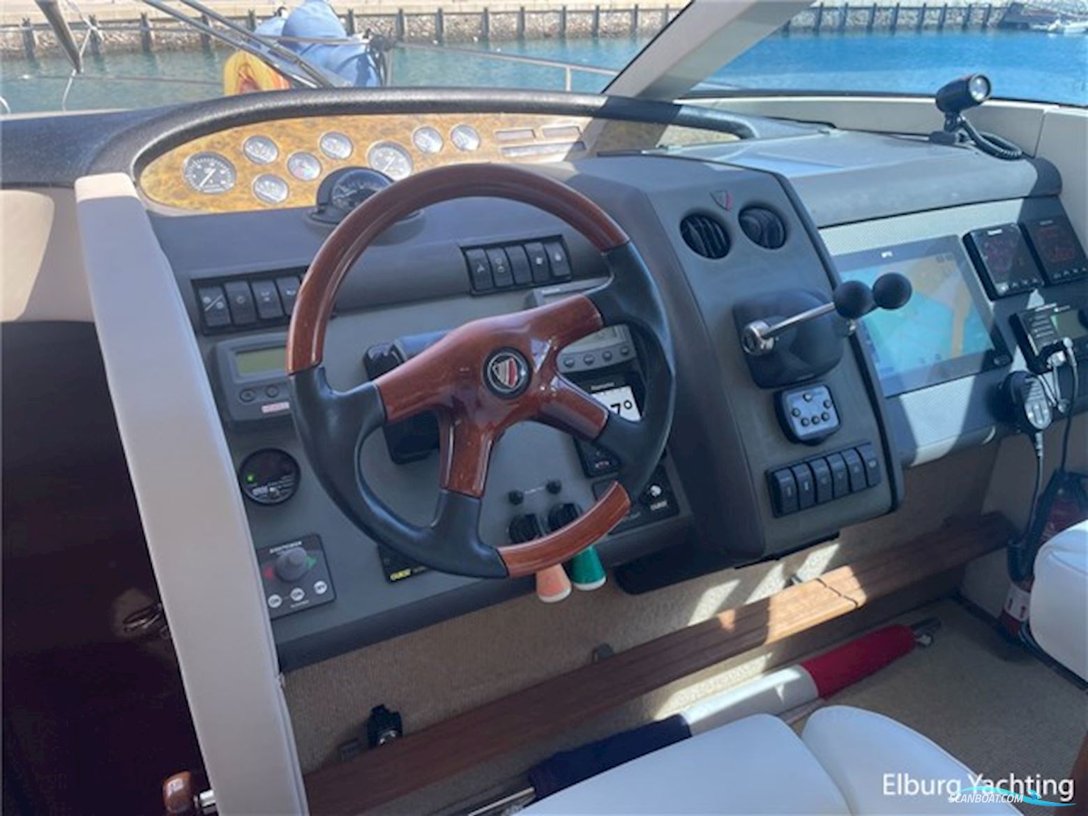 Fairline Squadron 58