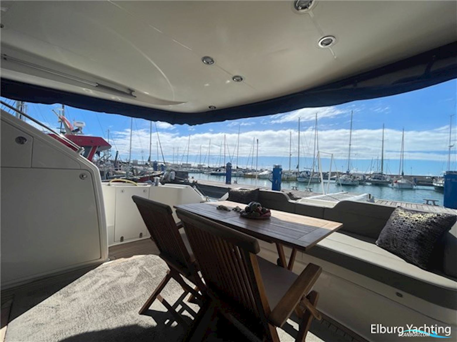 Fairline Squadron 58