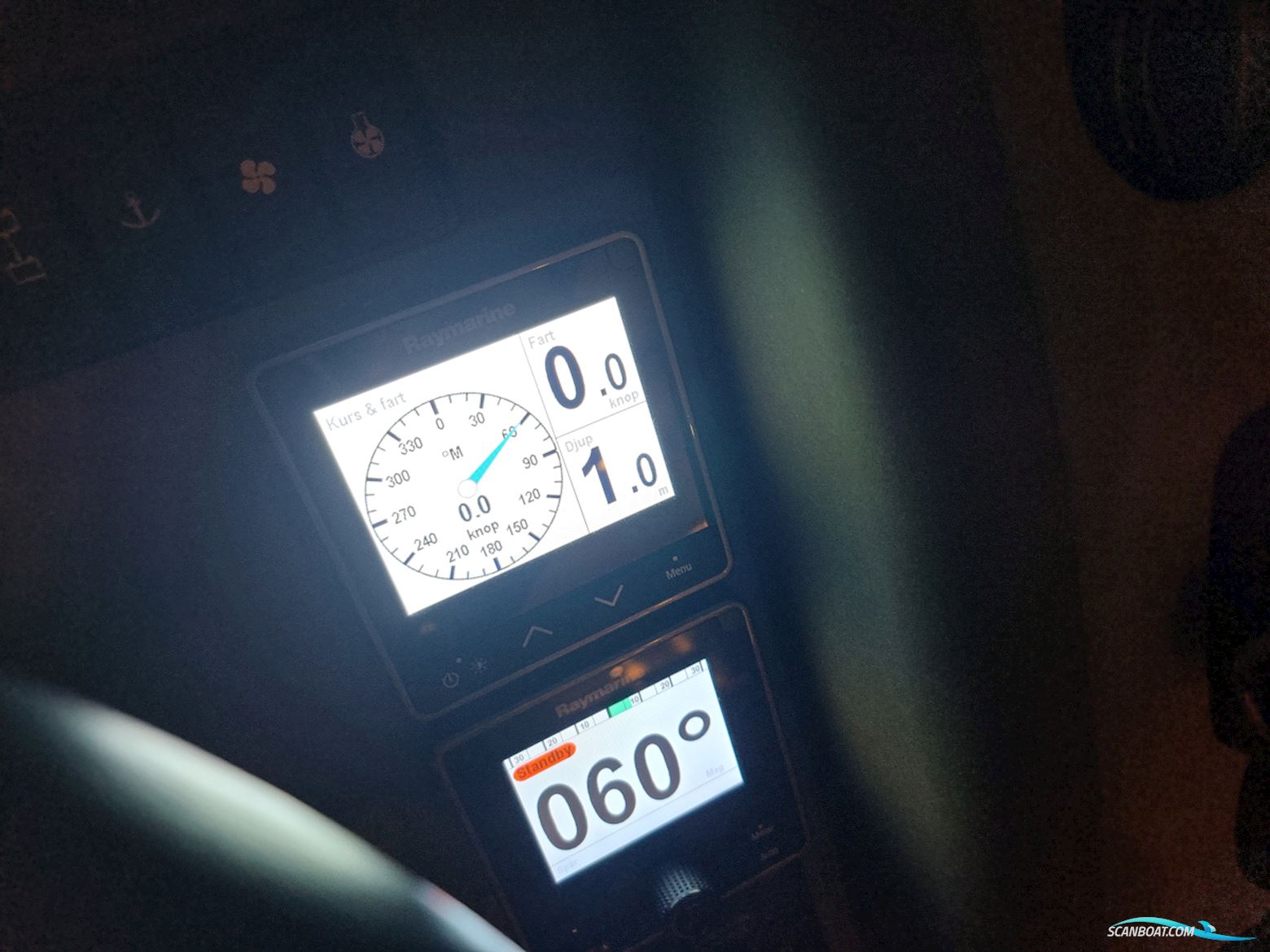 Fairline Squadron 58 Volvo Penta D12-715 EVC