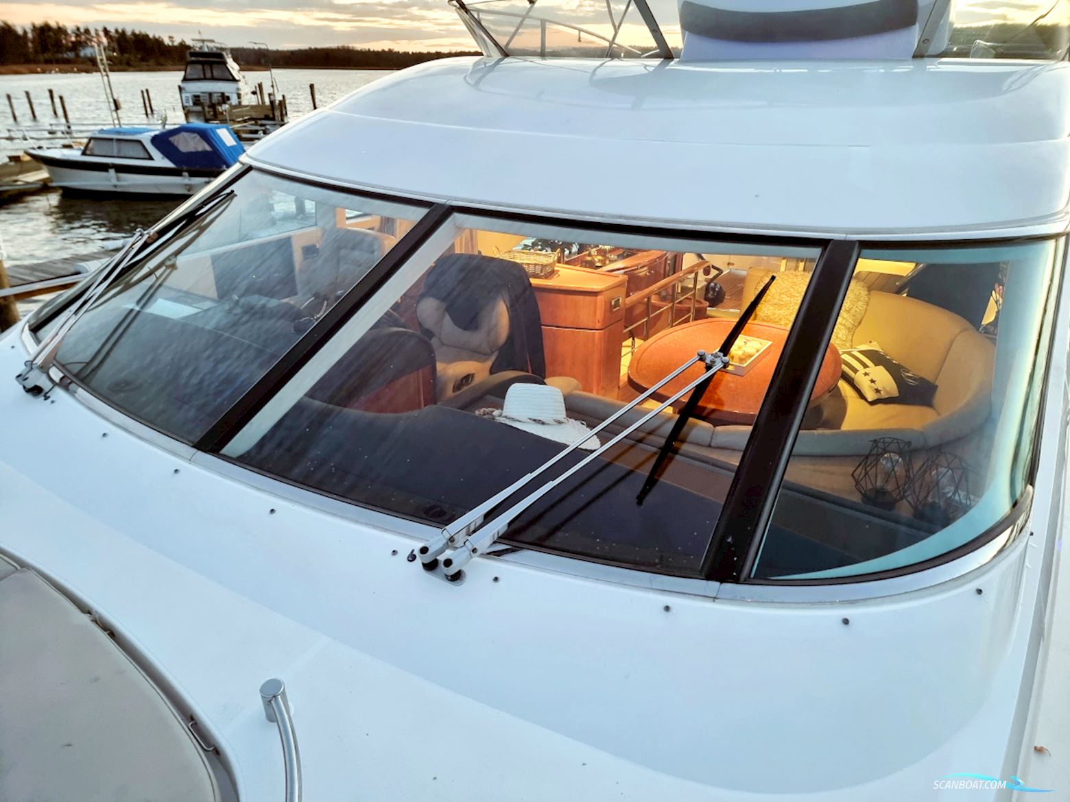 Fairline Squadron 58 Volvo Penta D12-715 Evc