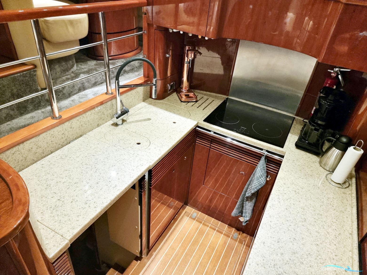 Fairline Squadron 58 Volvo Penta D12-715 Evc