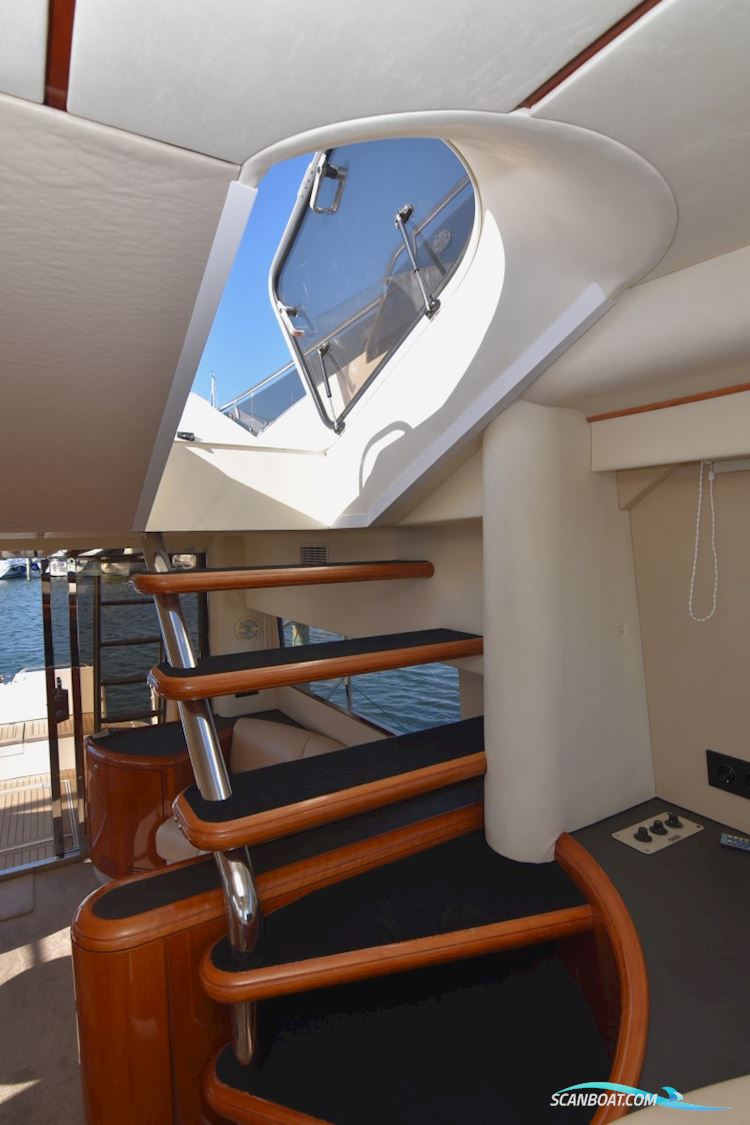 Fairline Squadron 59