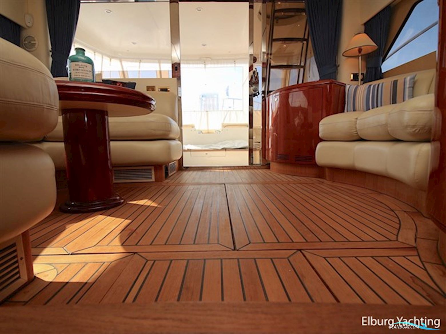 Fairline Squadron 59