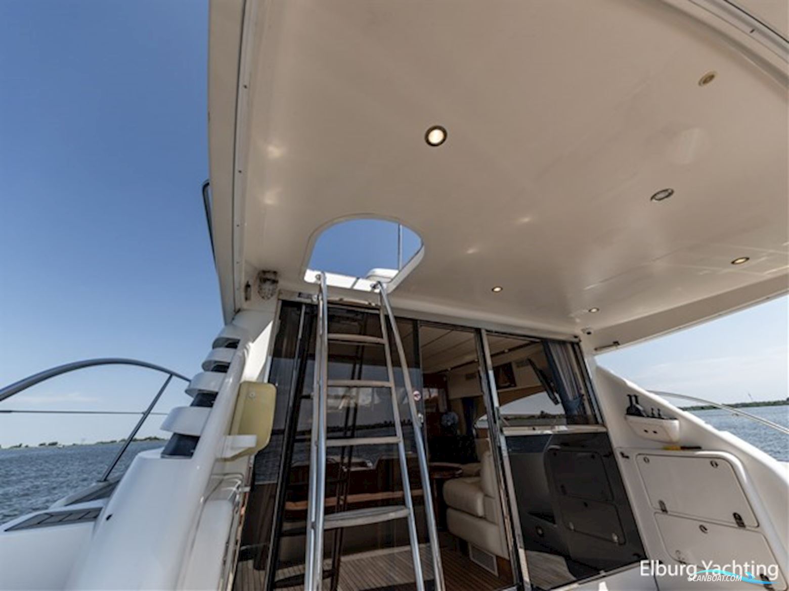 Fairline Squadron 59