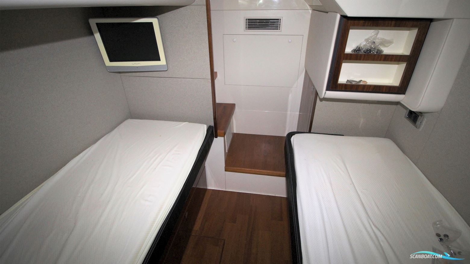 Fairline Squadron 65