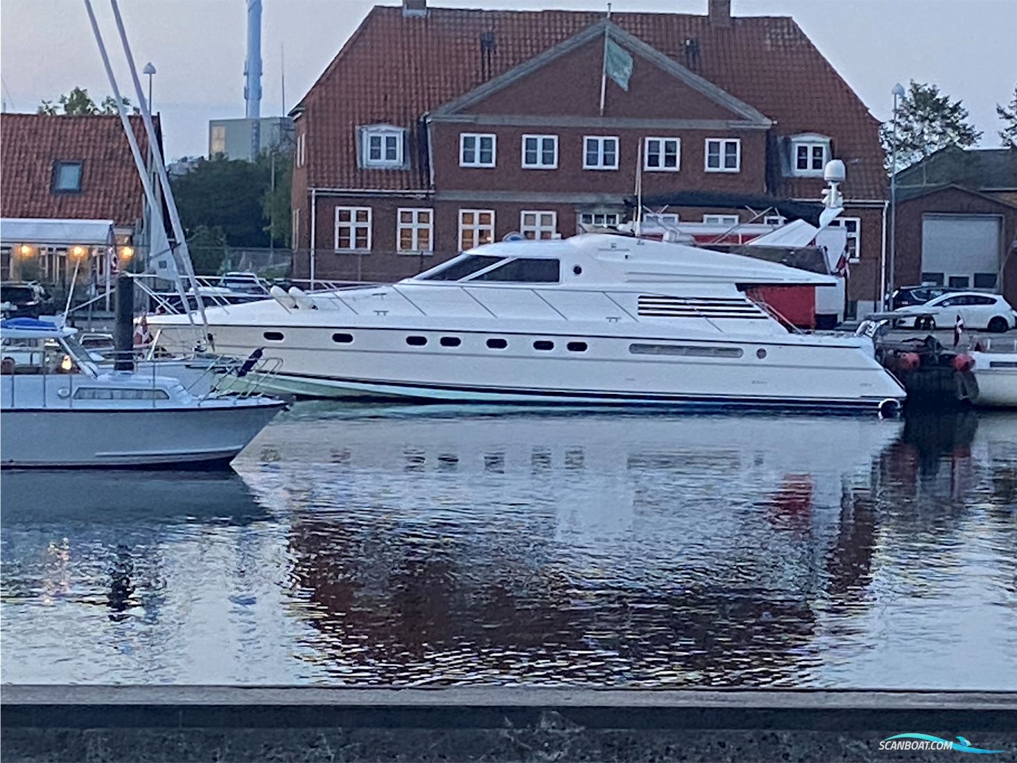 Fairline Squadron 65 Motorbåd 1994, med Man motor, Danmark