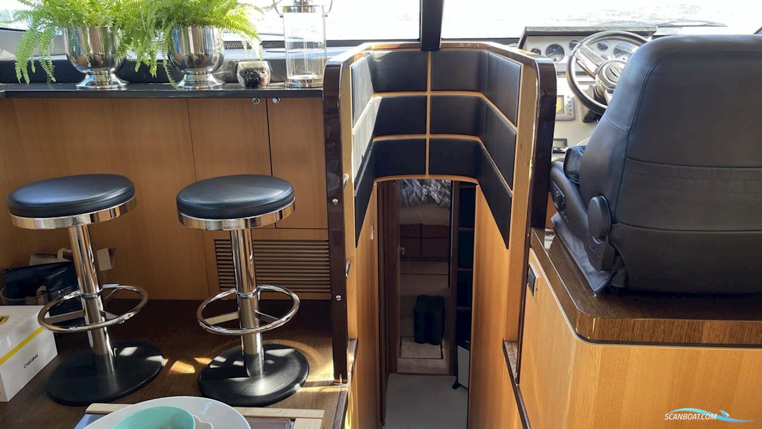 Fairline SQUADRON 68