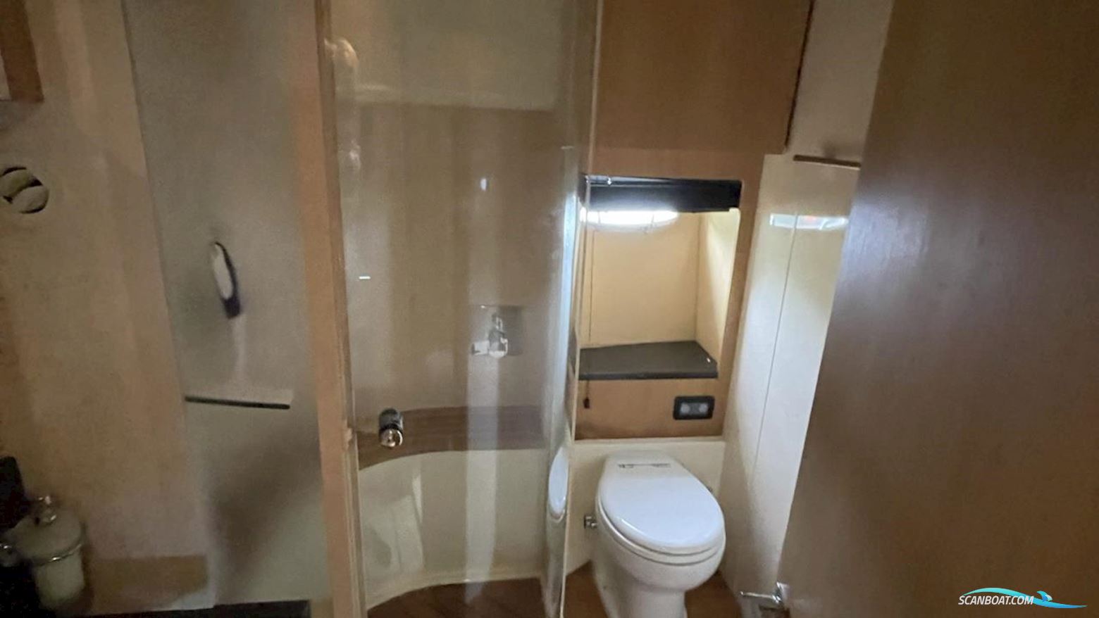 Fairline SQUADRON 68