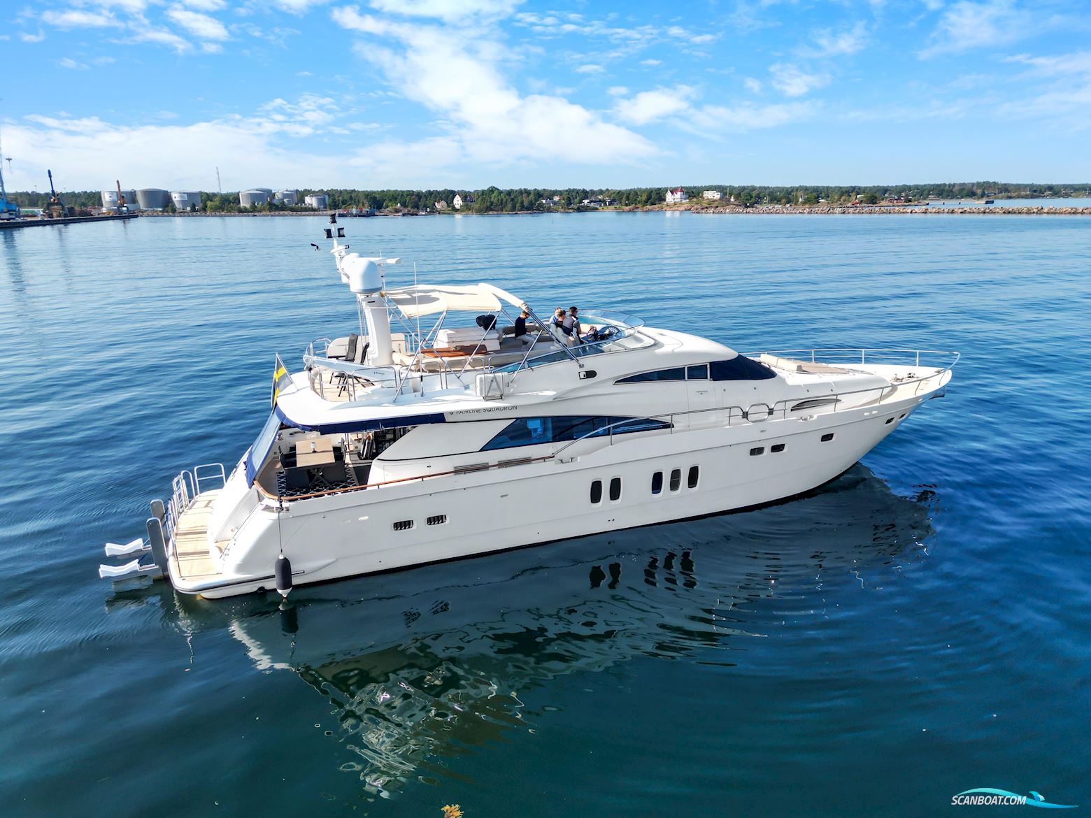 Fairline Squadron 74