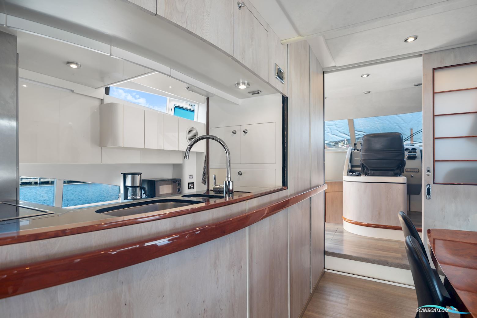 Fairline Squadron 74