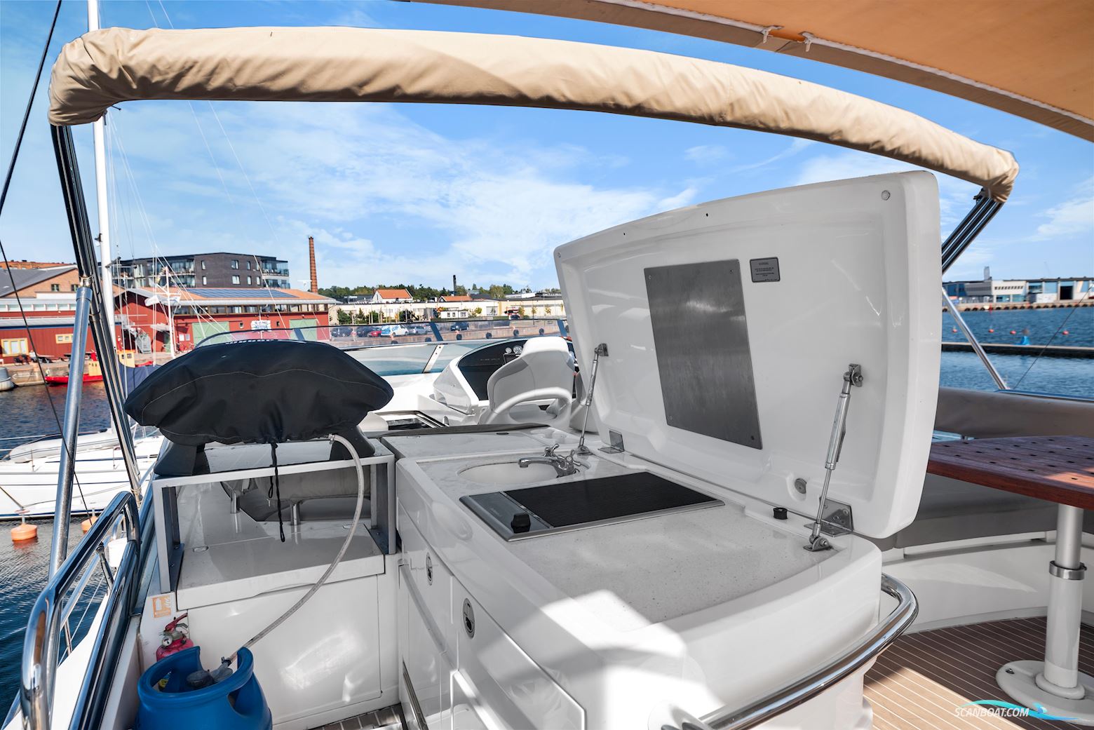 Fairline Squadron 74