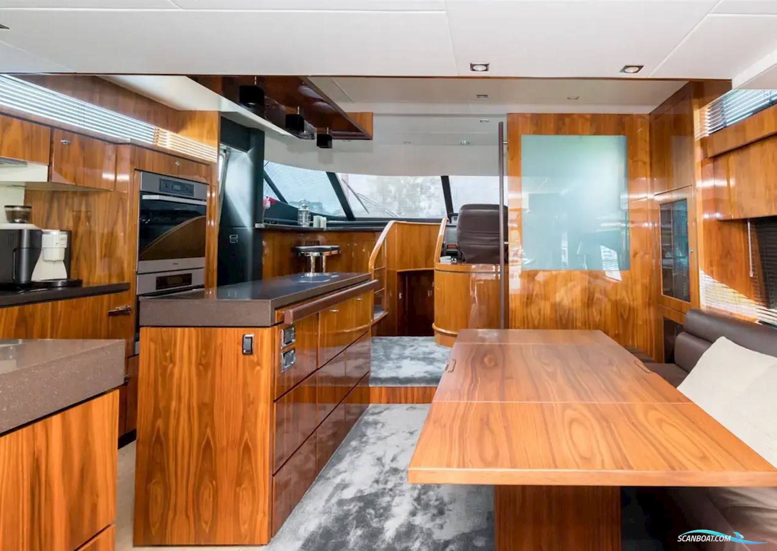 Fairline Squadron 78