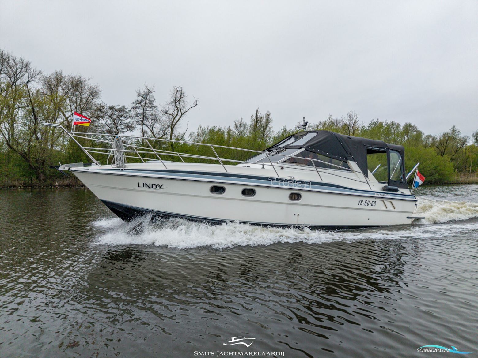 Fairline Targa 33 Motorbåd 1986, med Volvo motor, Holland