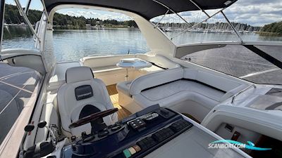 Fairline Targa 40 Motorbåd 2003, med 2x Volvo Penta Kad 300, 1160 Motortimmar motor, Sverige