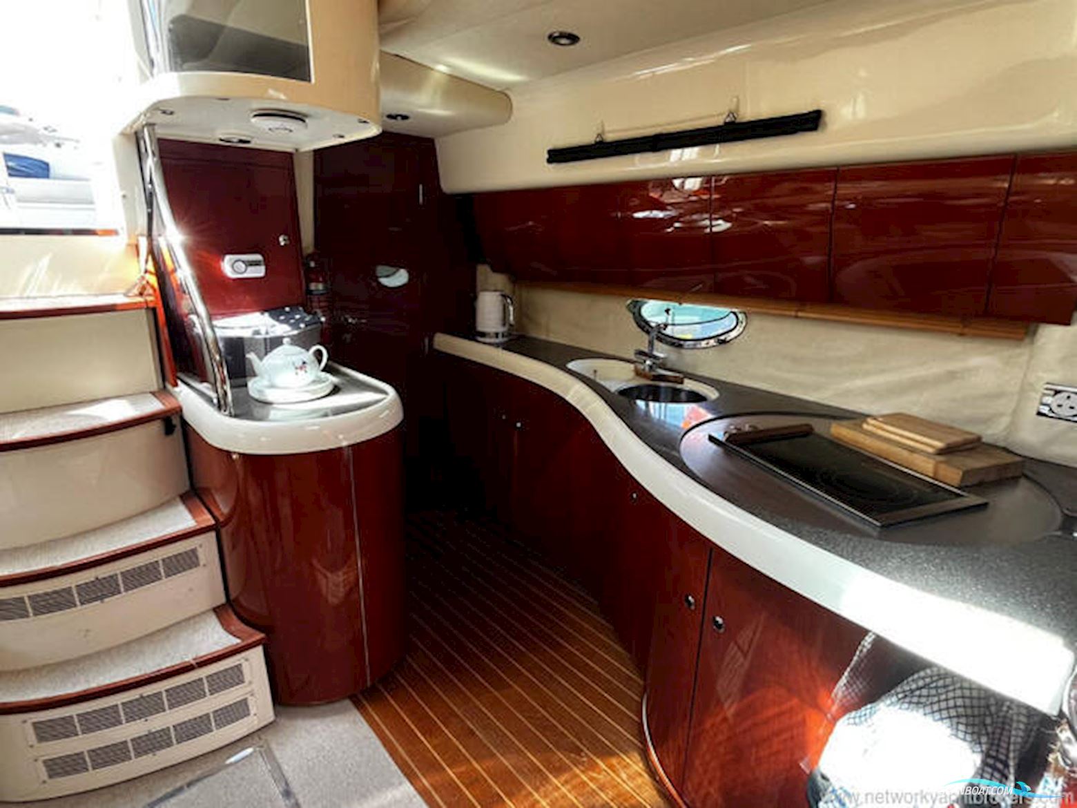 Fairline Targa 43