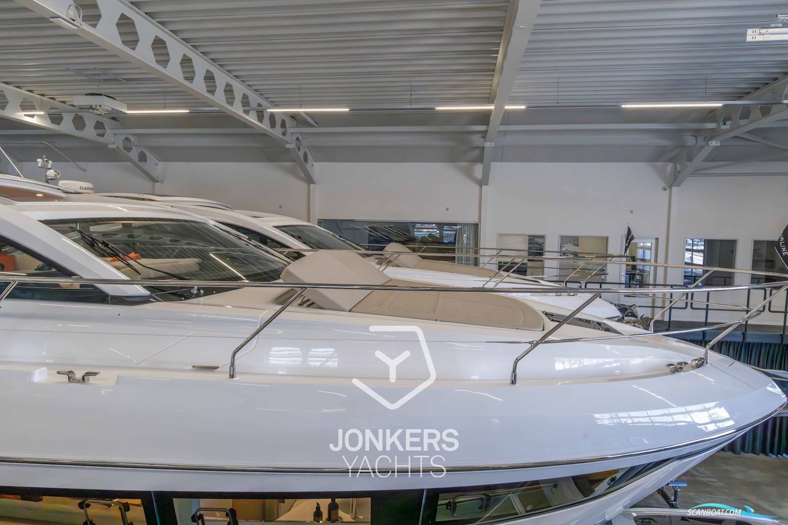 Fairline Targa 45 GT- MODEL 2025 WITH OAK SATIN TIMBER