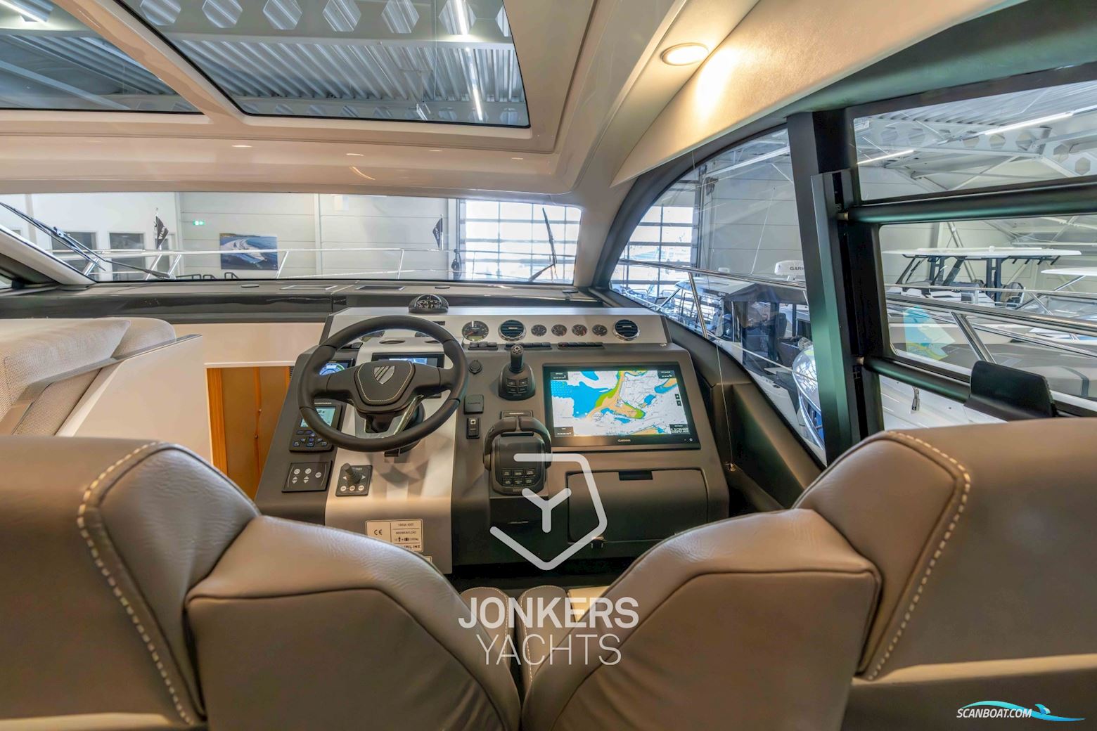 Fairline Targa 45 GT- MODEL 2025 WITH OAK SATIN TIMBER