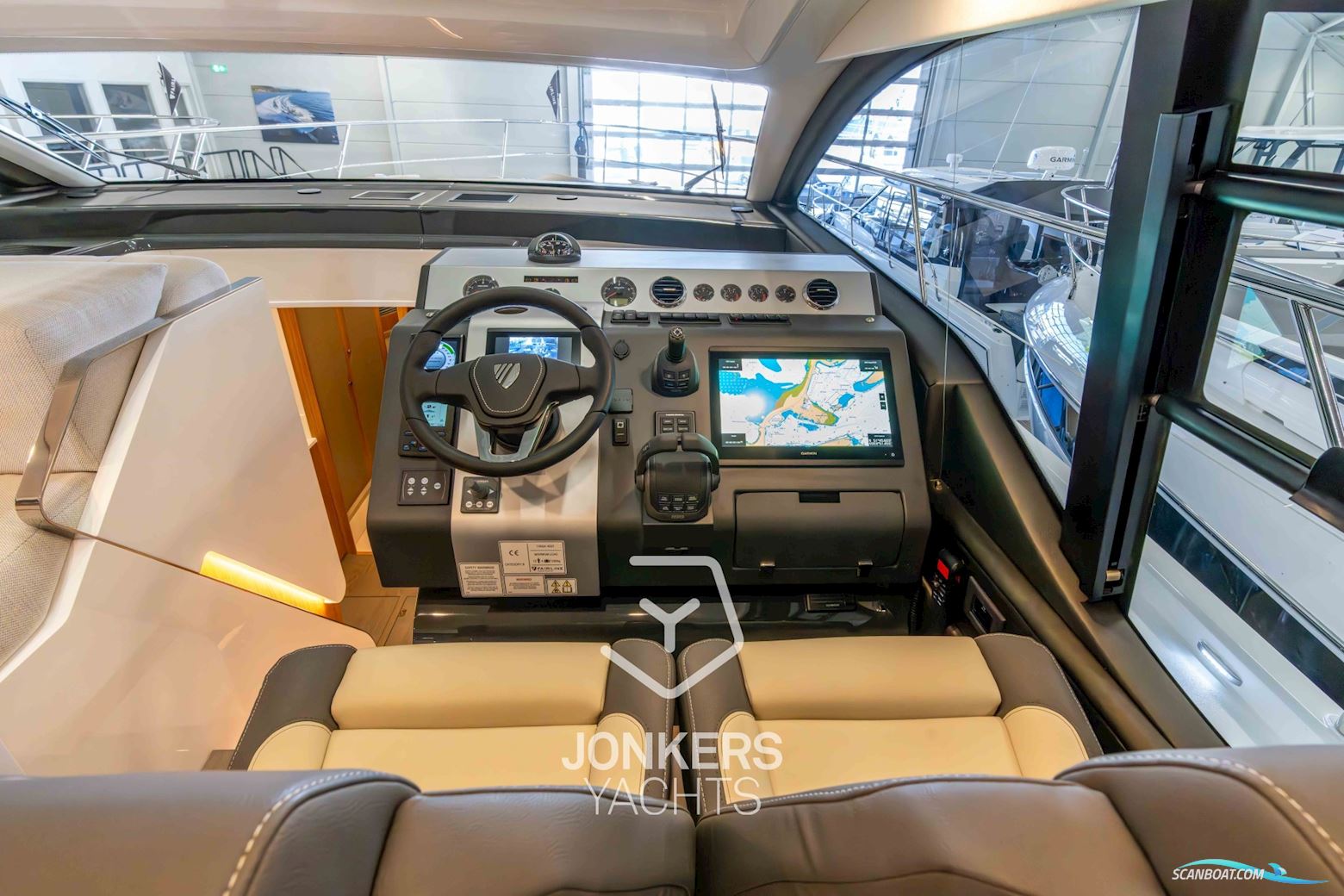 Fairline Targa 45 GT- MODEL 2025 WITH OAK SATIN TIMBER