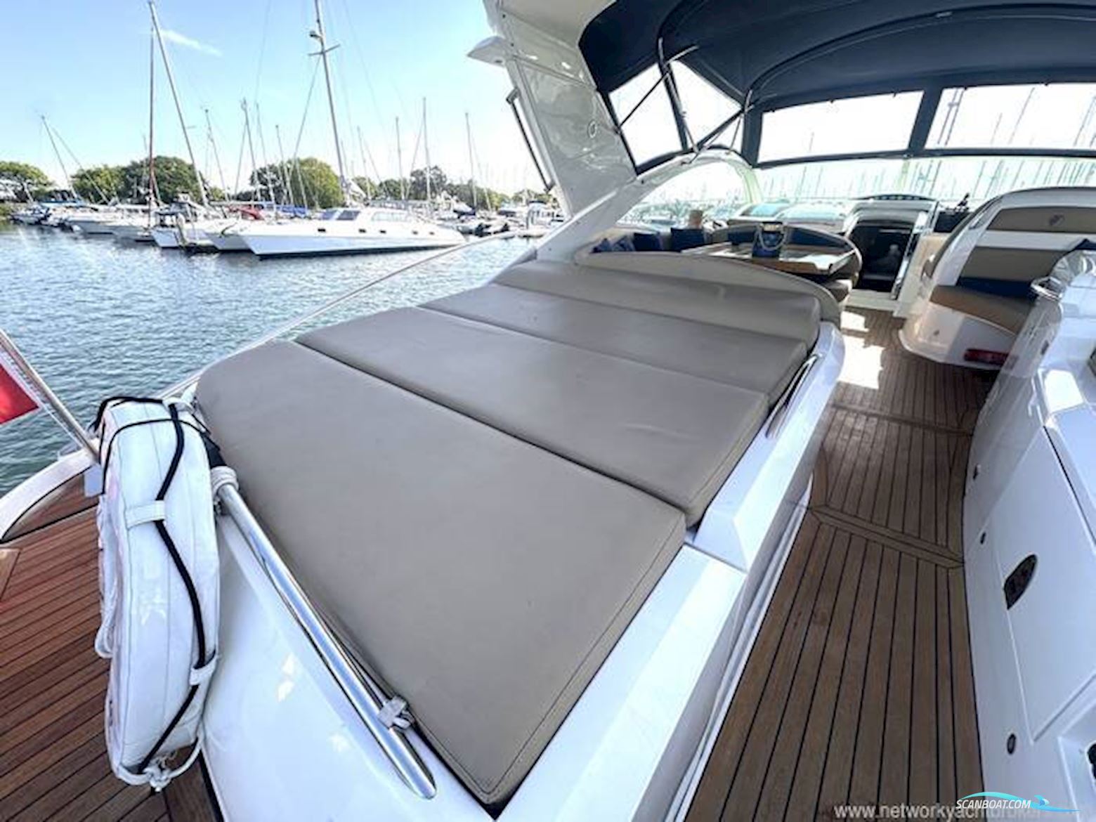 Fairline Targa 52
