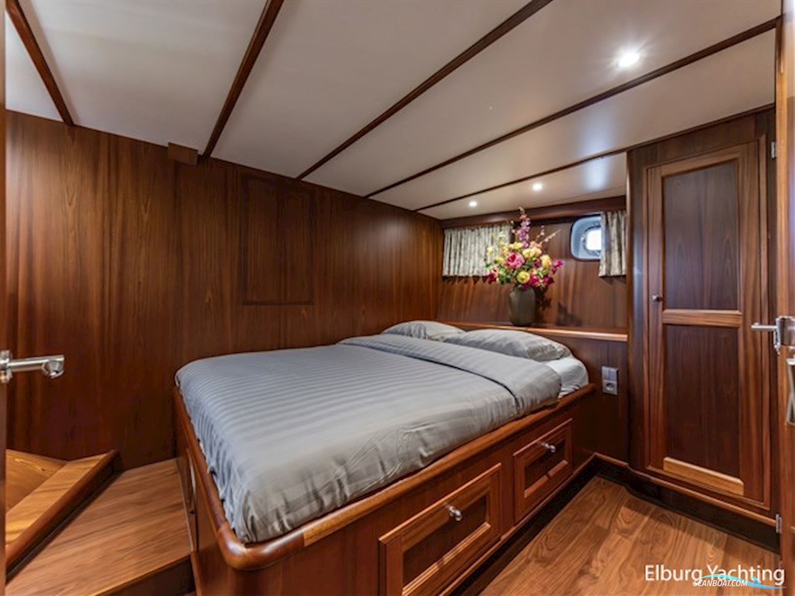 Feadship Classic 80ft - MY Spirit of Freedom