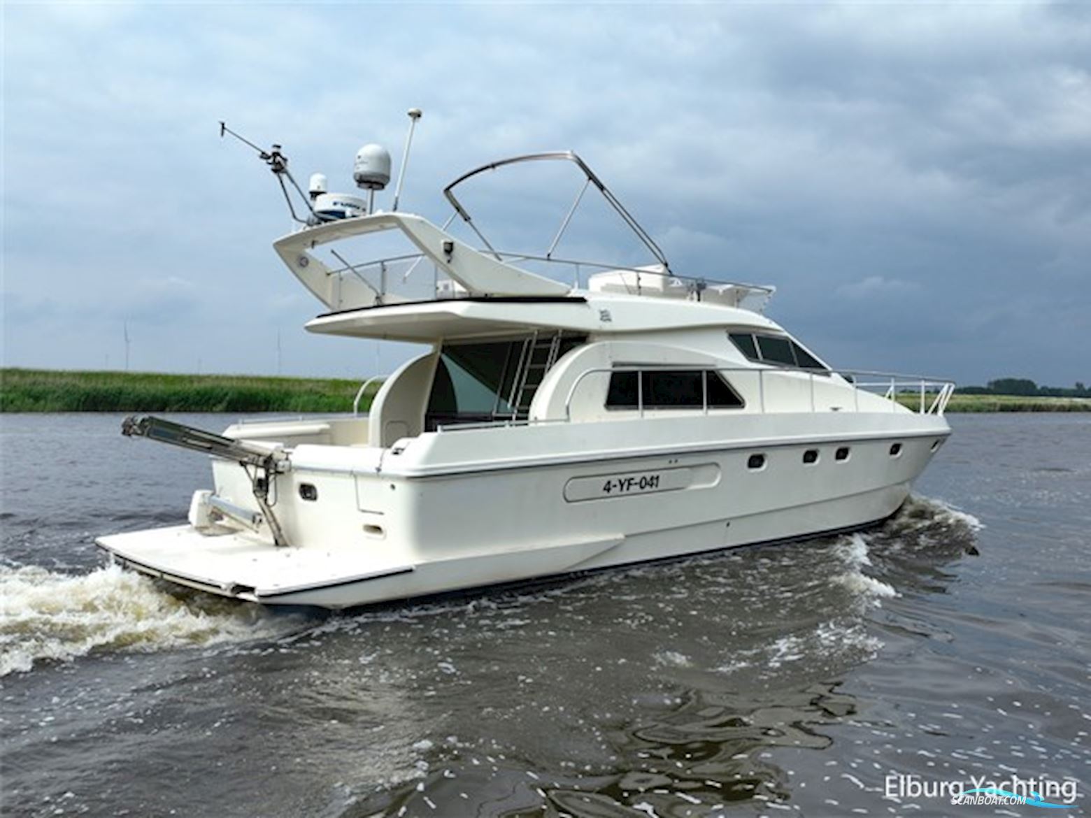 Ferretti 150 Fly