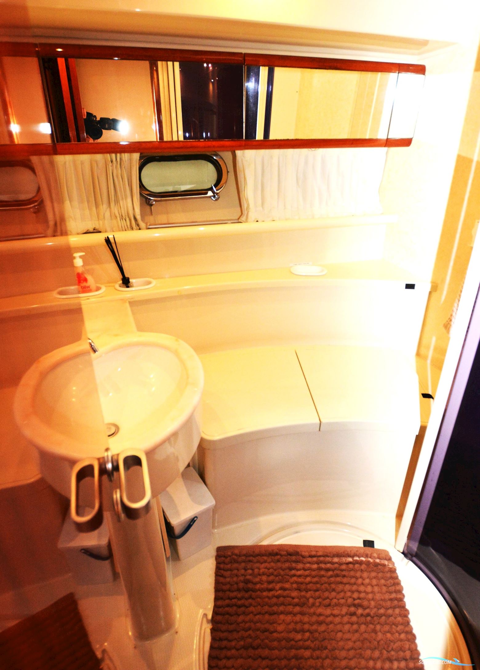 Ferretti 150 Fly