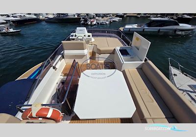 Ferretti 450 Fly Motorbåd 2017, med Cummins motor, Frankrig