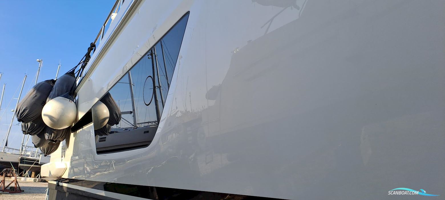 Ferretti 500