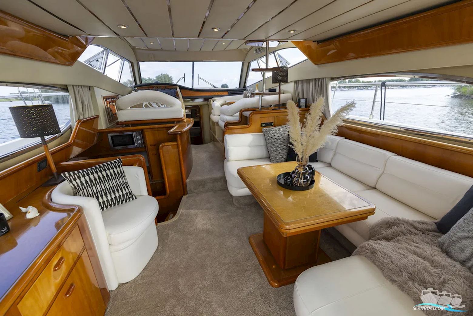 Ferretti 53 Fly
