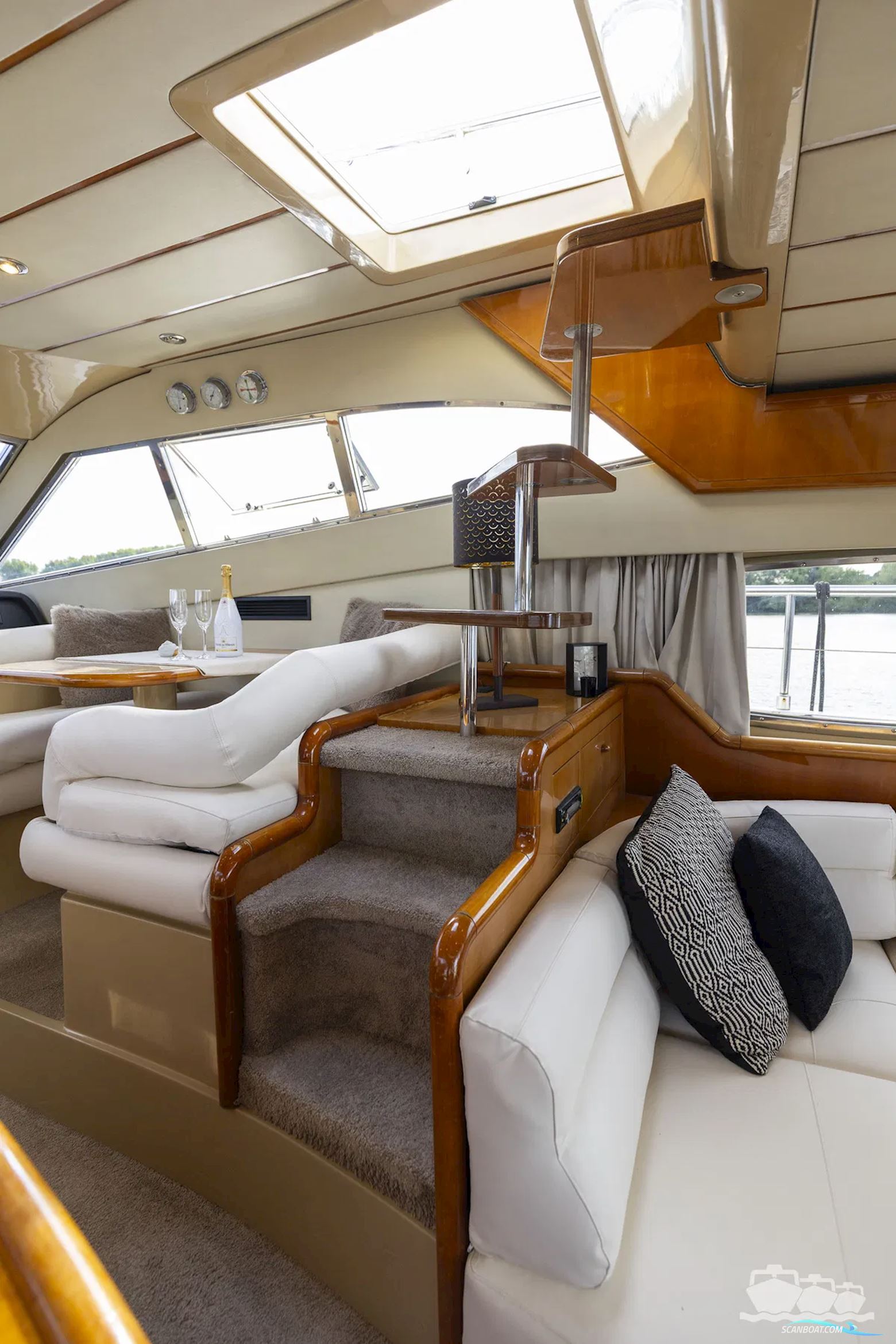 Ferretti 53 Fly